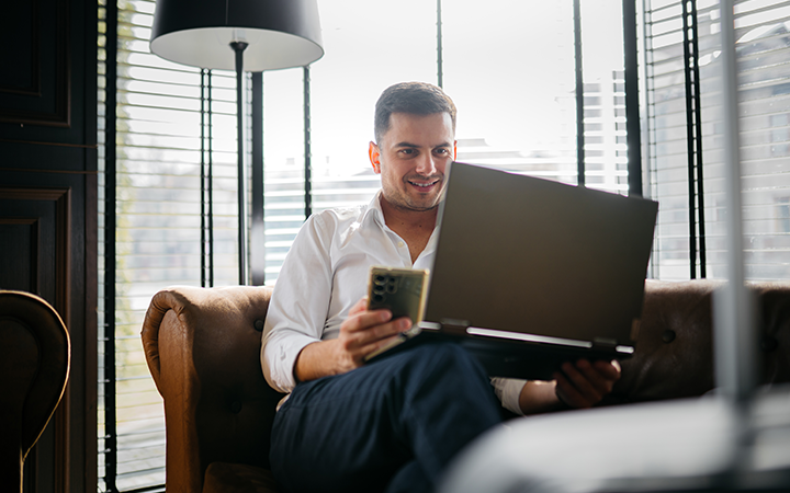 man on his laptop